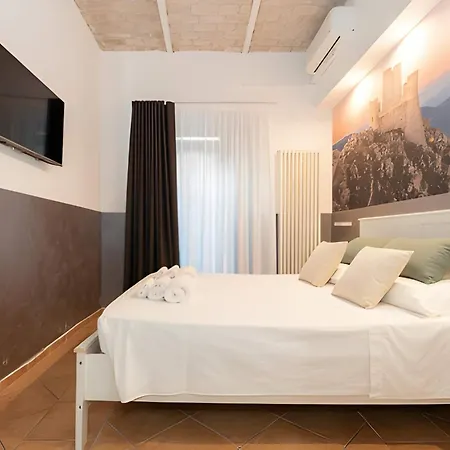 Bed & Breakfast Heart Of Elegant - Chic In Center & 2 Steps From Sea - Ac & Wifi 3*