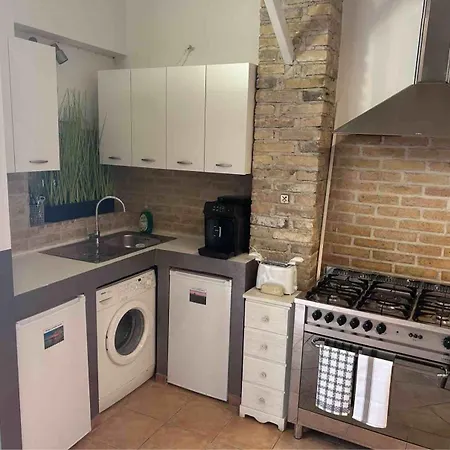 Beb Le Merci Πεσκάρα