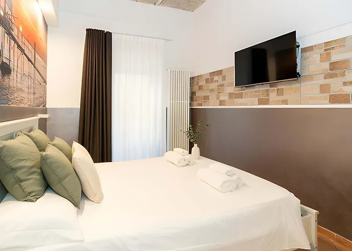 - 2' Dal Mare E 5' Dal Centro - Wi-fi & Ac Bed and Breakfast Πεσκάρα